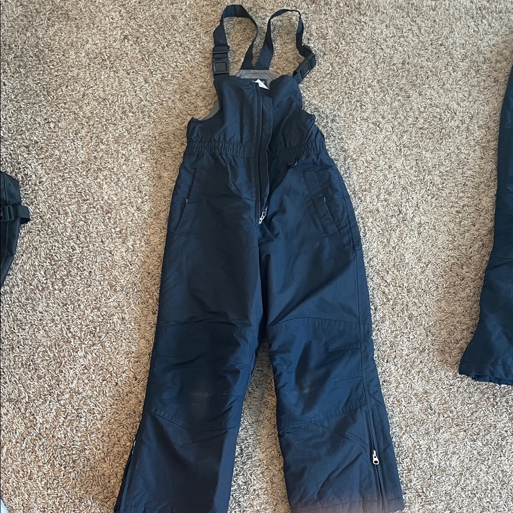 Kids Land’s End Iron Knee Insulated Snow pants - size 8
